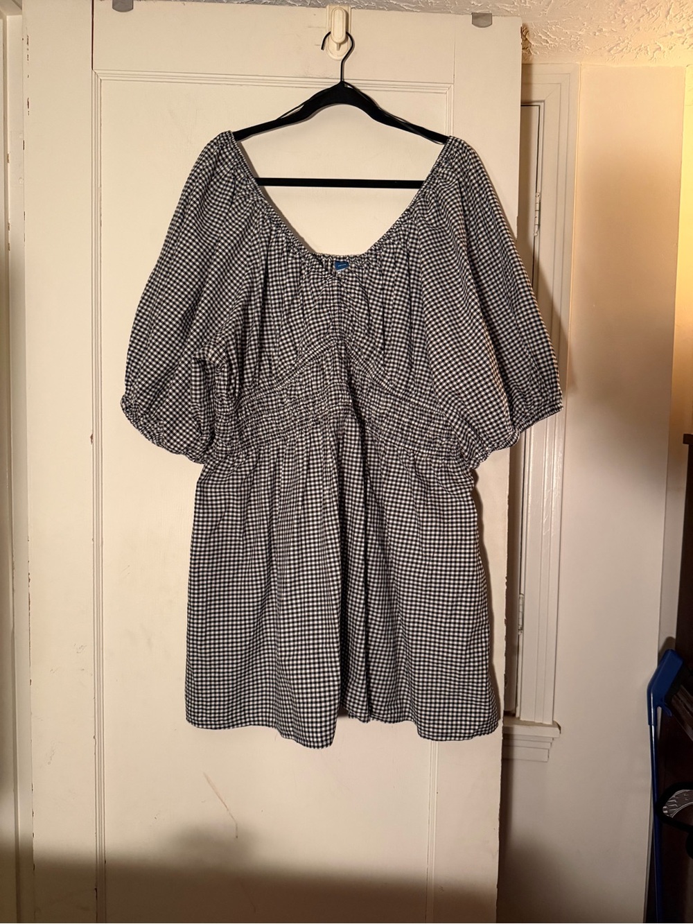 Old Navy Black & White Gingham Peasant Tunic